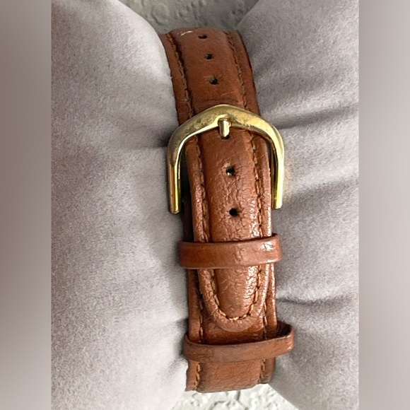 *READ.. Gucci MONDIALE Watch 8200 M brown Watch gold plated 18k - Picture 8 of 14